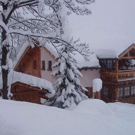 Appartamenti Loretta La Villa  Esterno foto